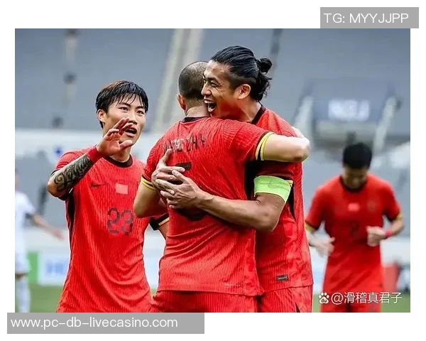 体坛午爆聚焦国足对决中国香港与女篮迎战韩国的精彩赛事分析